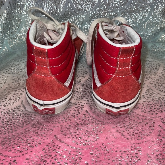 Vans - Picture 3 of 3